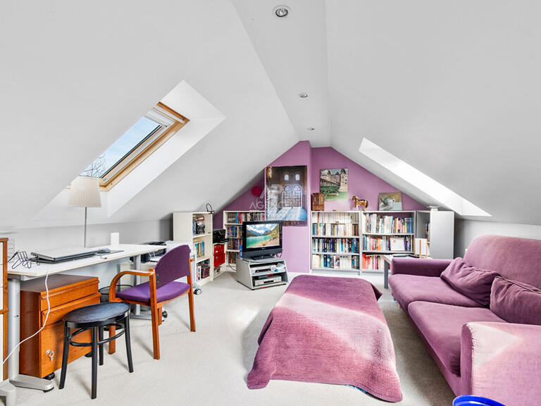 Maison Saint-Germain-en-Laye - 5 chambres - 203m²