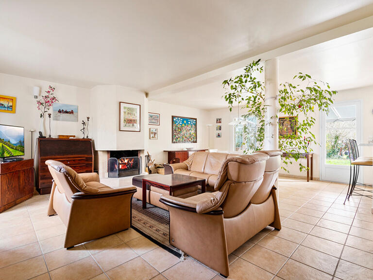 Maison Saint-Germain-en-Laye - 5 chambres - 203m²