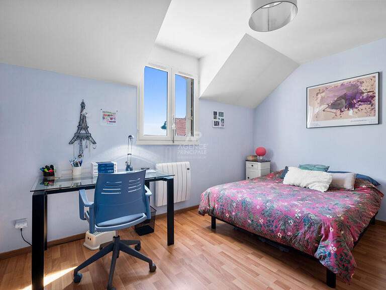 Maison Saint-Germain-en-Laye - 5 chambres - 174m²