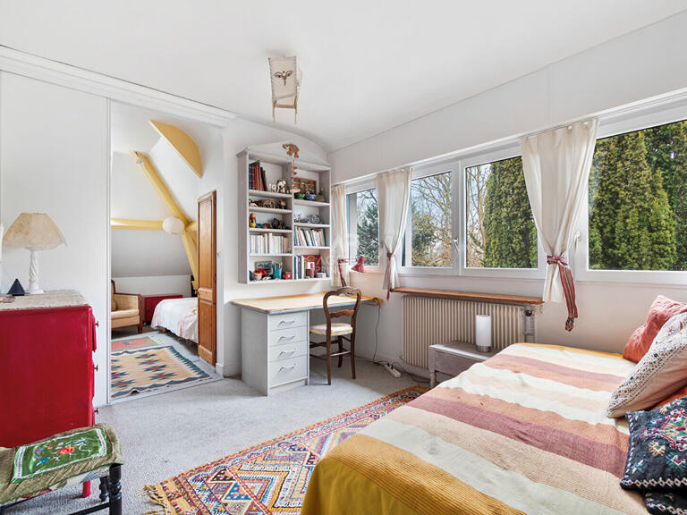 Maison Saint-Germain-en-Laye - 5 chambres - 197m²