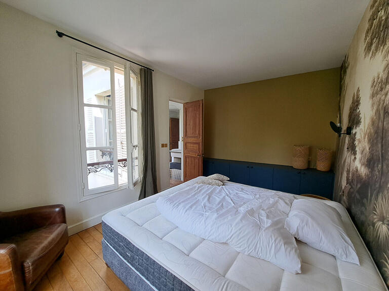 Maison Saint-Germain-en-Laye - 4 chambres - 150m²