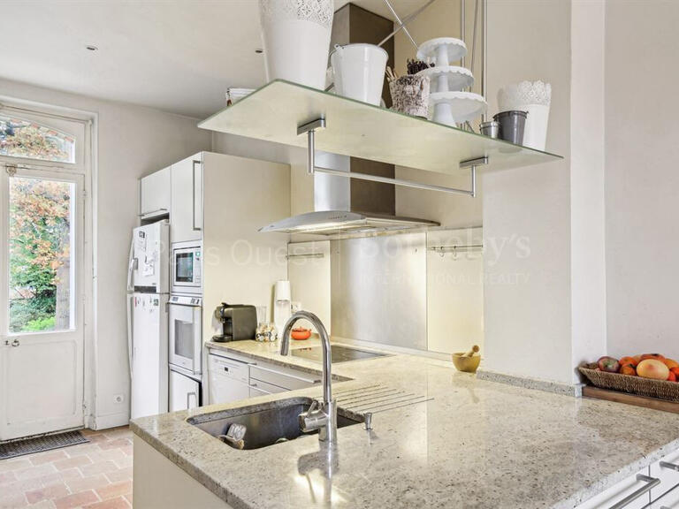 Maison Saint-Germain-en-Laye - 6 chambres - 280m²
