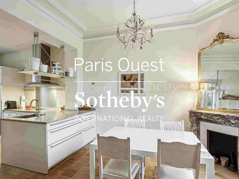 Maison Saint-Germain-en-Laye - 6 chambres - 280m²