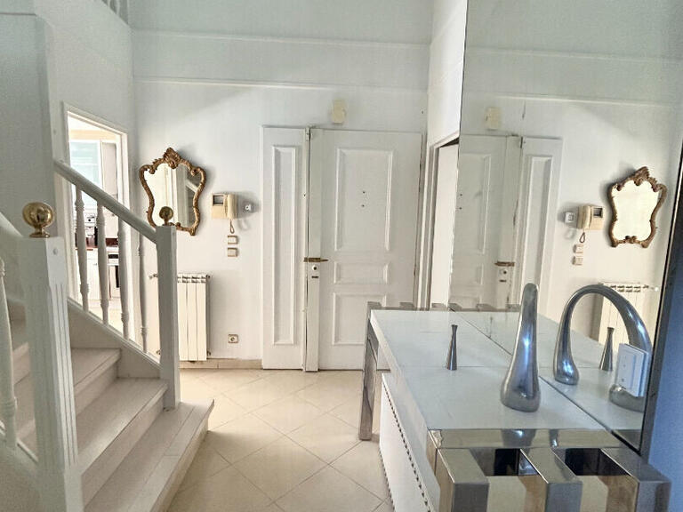 Maison Saint-Germain-en-Laye - 5 chambres - 300m²