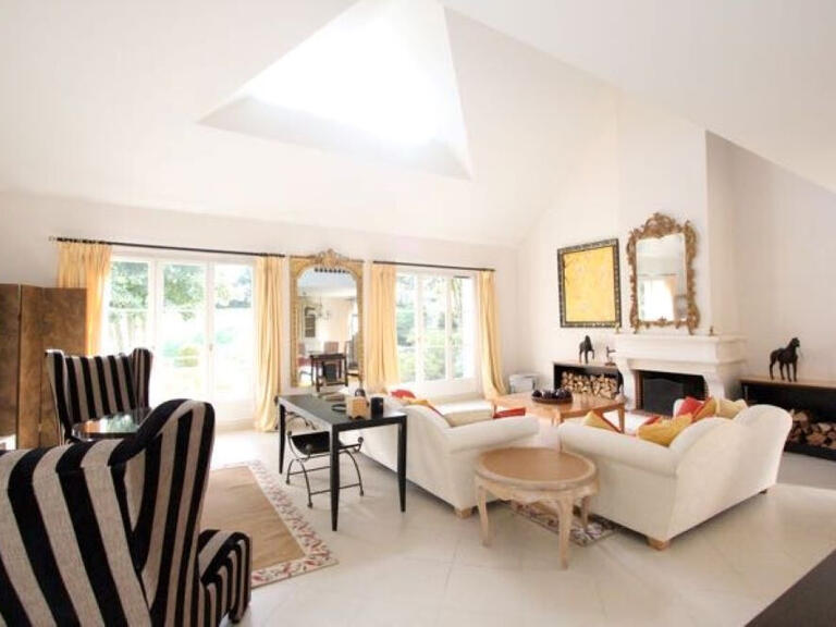 Maison Saint-Germain-en-Laye - 5 chambres - 300m²