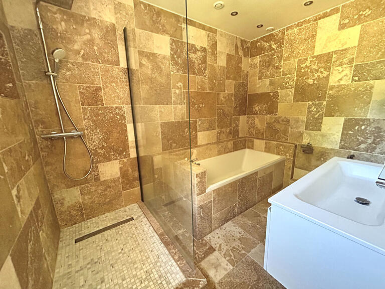 Maison Saint-Germain-en-Laye - 5 chambres - 300m²
