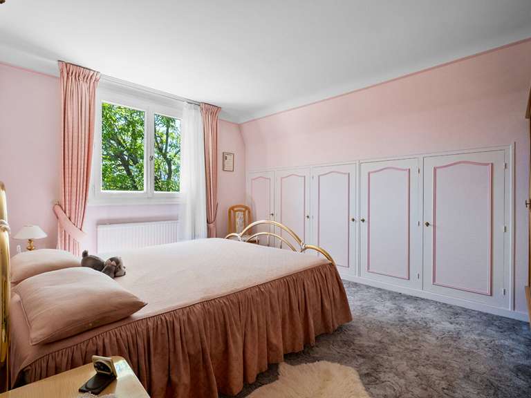 House Saint-Germain-en-Laye - 4 bedrooms - 150m²