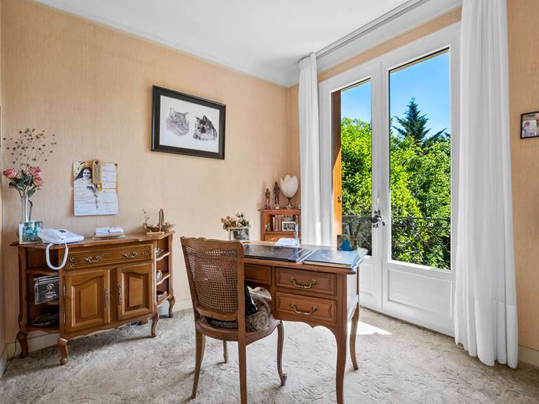 House Saint-Germain-en-Laye - 4 bedrooms - 150m²