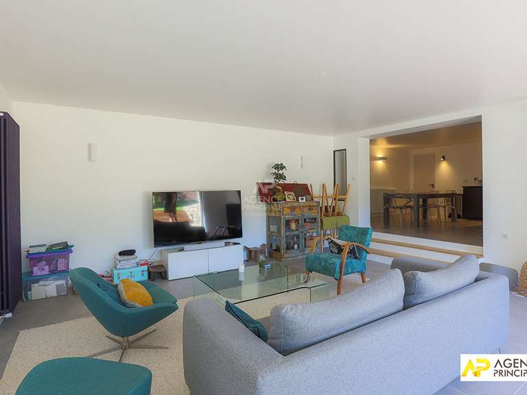 House Saint-Germain-en-Laye - 6 bedrooms - 257m²