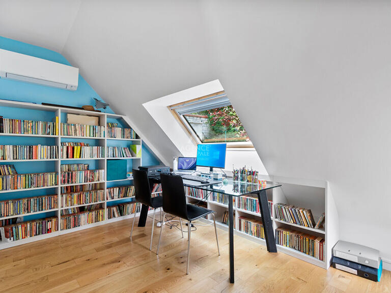 Maison Saint-Germain-en-Laye - 4 chambres - 150m²