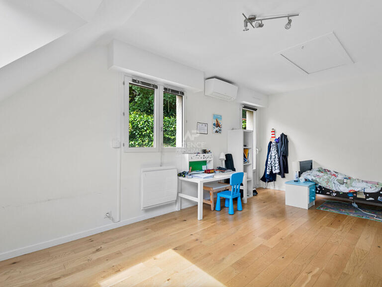 Maison Saint-Germain-en-Laye - 4 chambres - 150m²