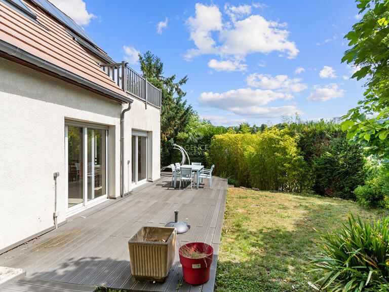 Maison Saint-Germain-en-Laye - 4 chambres - 150m²