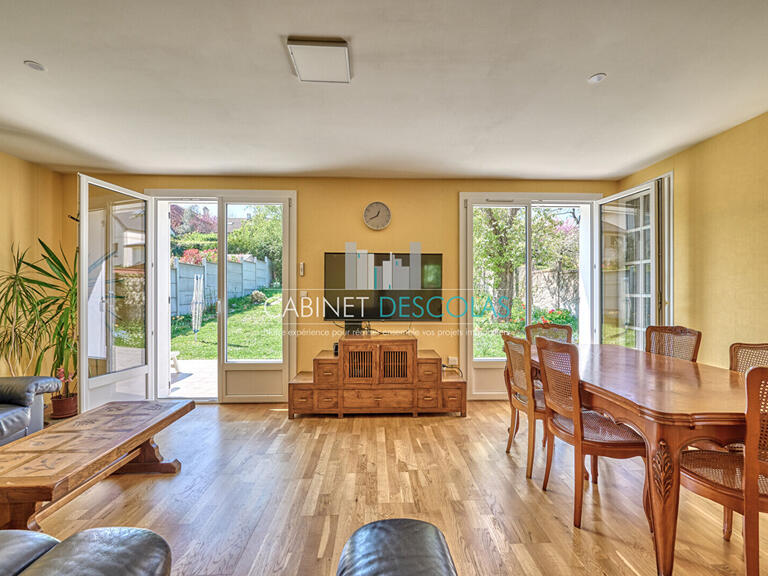 Maison Saint-Germain-en-Laye - 5 chambres - 155m²