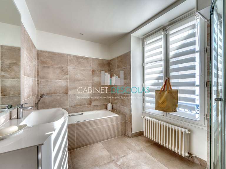 Maison Saint-Germain-en-Laye - 3 chambres - 180m²