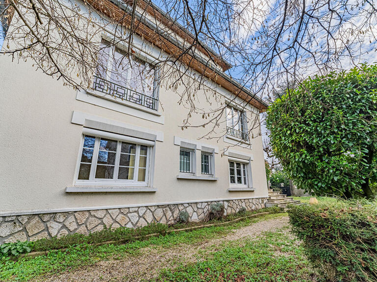 House Saint-Germain-en-Laye - 5 bedrooms - 250m²