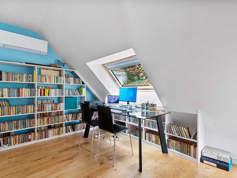 Maison Saint-Germain-en-Laye - 4 chambres - 150m²