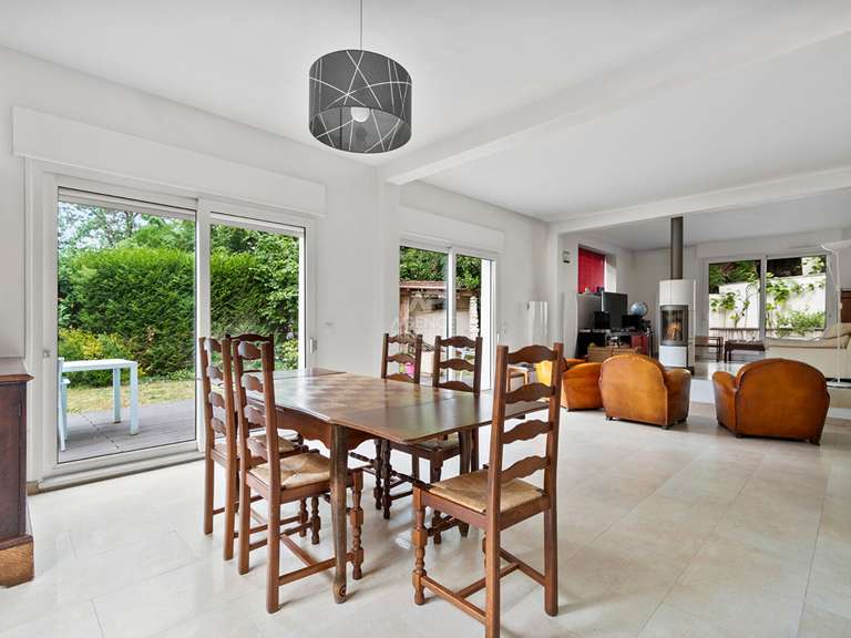 Maison Saint-Germain-en-Laye - 4 chambres - 150m²