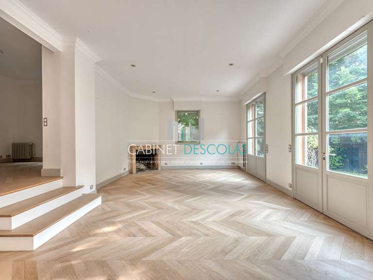 Maison Saint-Germain-en-Laye - 5 chambres - 280m²