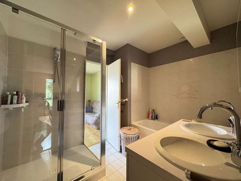 Maison Saint-Germain-en-Laye - 5 chambres - 182m²