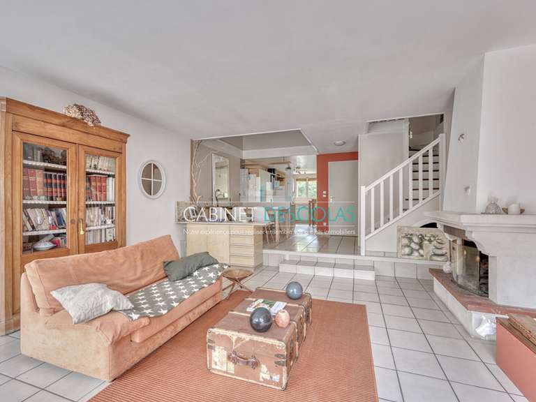 Maison Saint-Germain-en-Laye - 4 chambres - 140m²