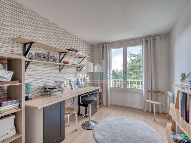 Maison Saint-Germain-en-Laye - 4 chambres - 140m²