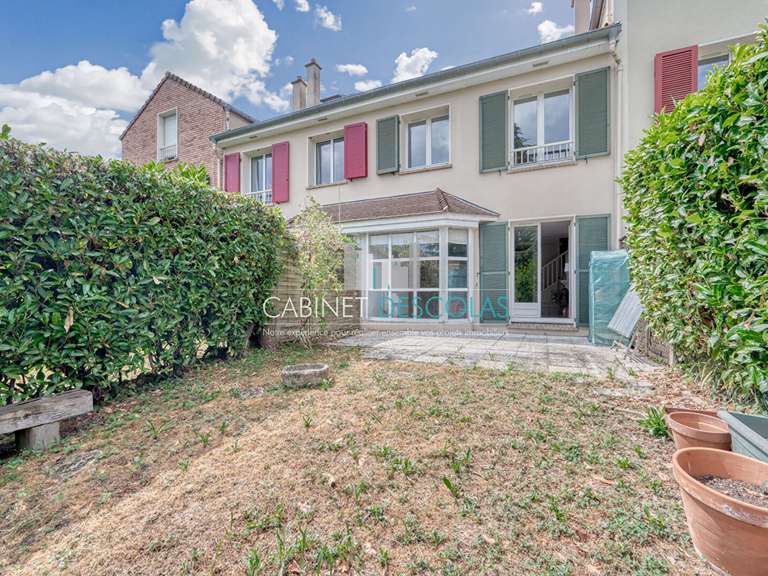 Maison Saint-Germain-en-Laye - 4 chambres - 140m²