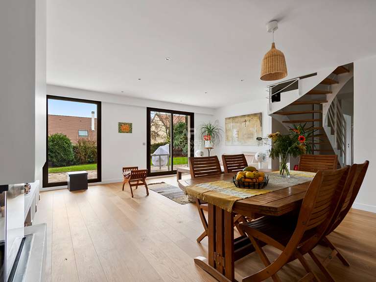 Maison Saint-Germain-en-Laye - 5 chambres - 170m²