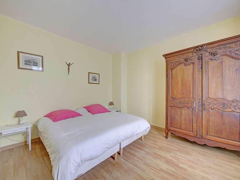 Maison Saint-Germain-en-Laye - 8 chambres - 230m²