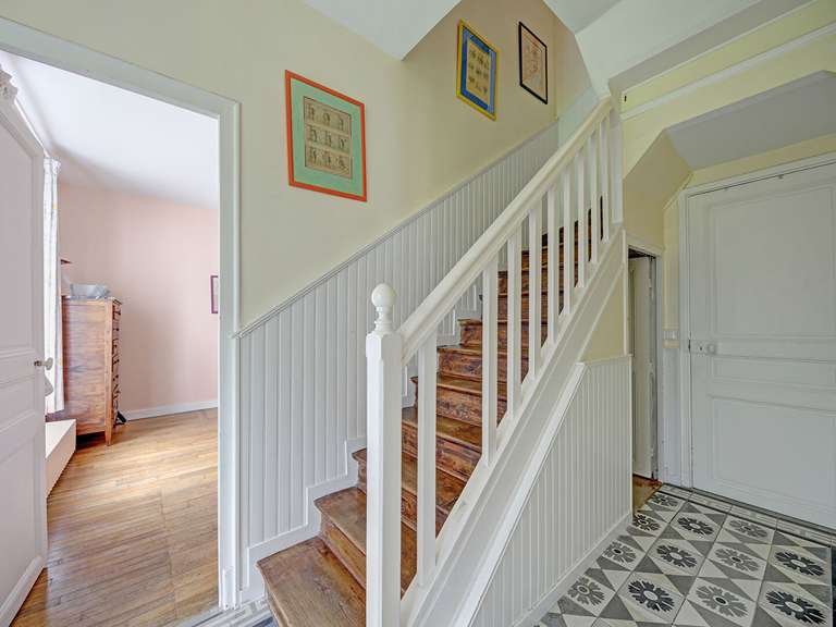 Maison Saint-Germain-en-Laye - 8 chambres - 230m²
