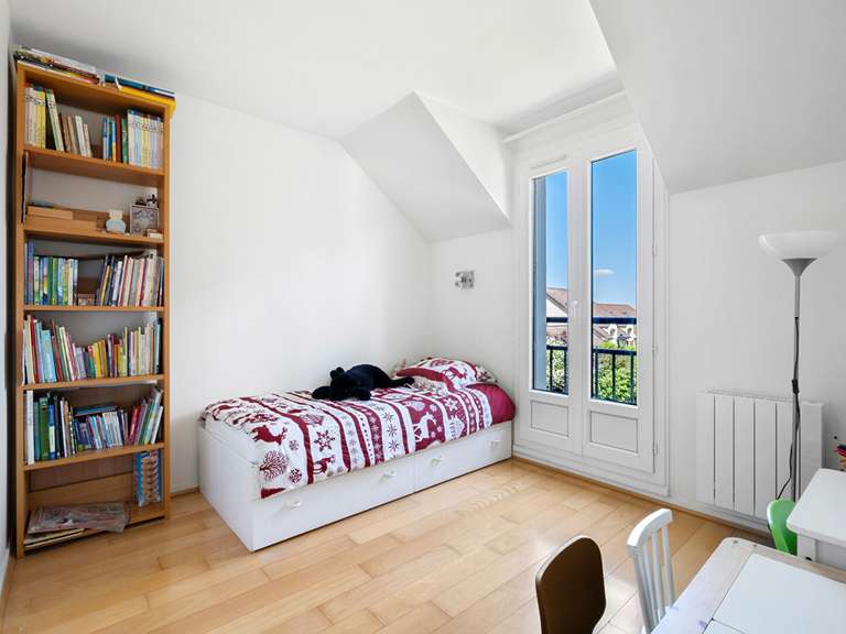 Maison Saint-Germain-en-Laye - 5 chambres - 140m²