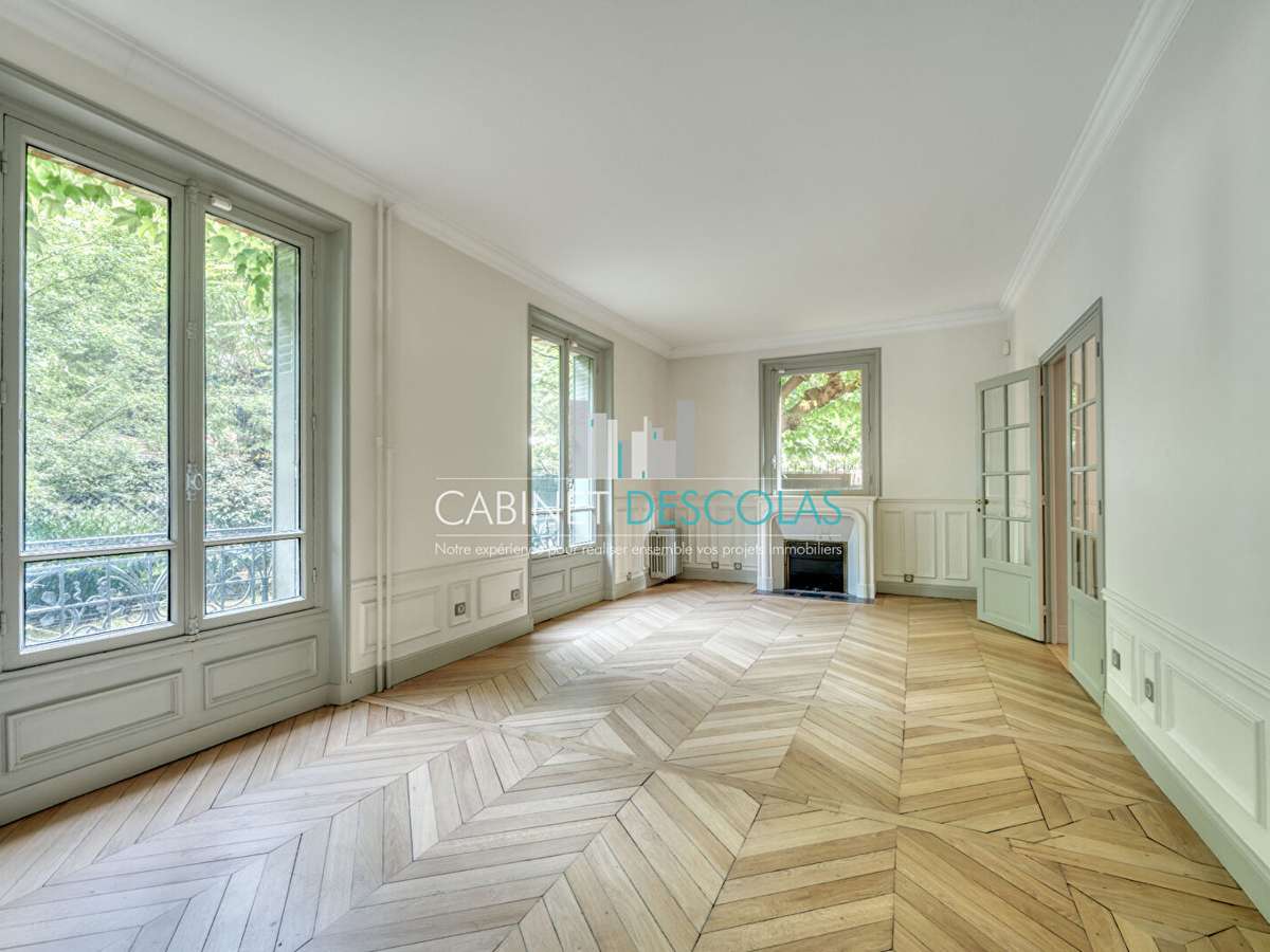 House Saint-Germain-en-Laye