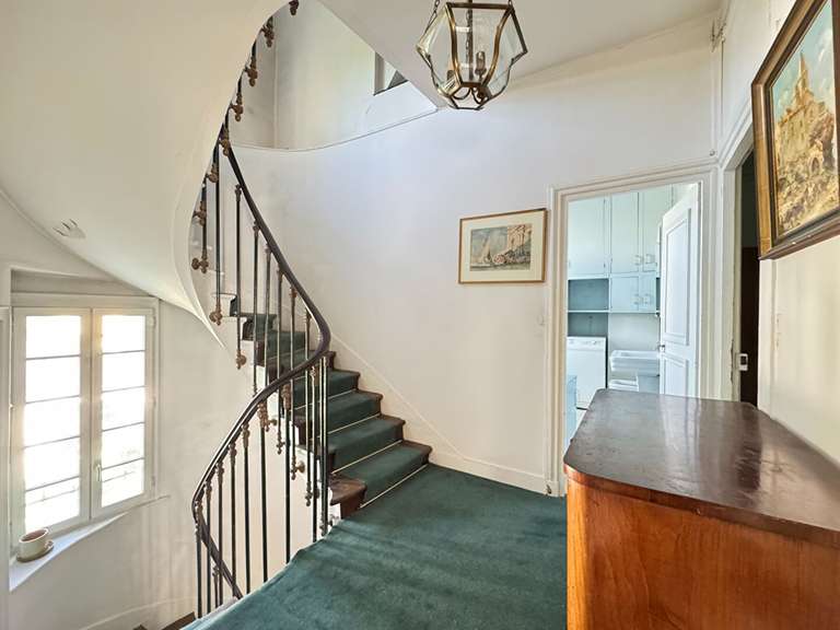 Maison Saint-Germain-en-Laye - 5 chambres - 160m²