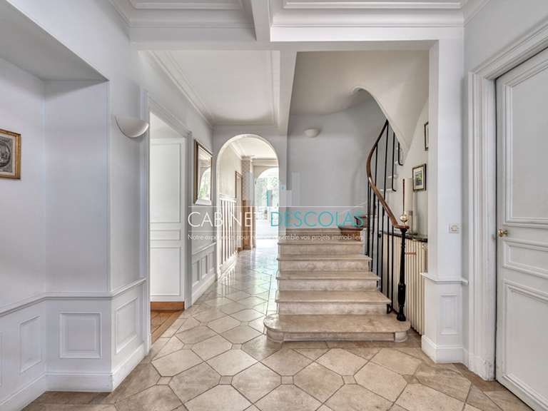 Maison Saint-Germain-en-Laye - 7 chambres - 288m²