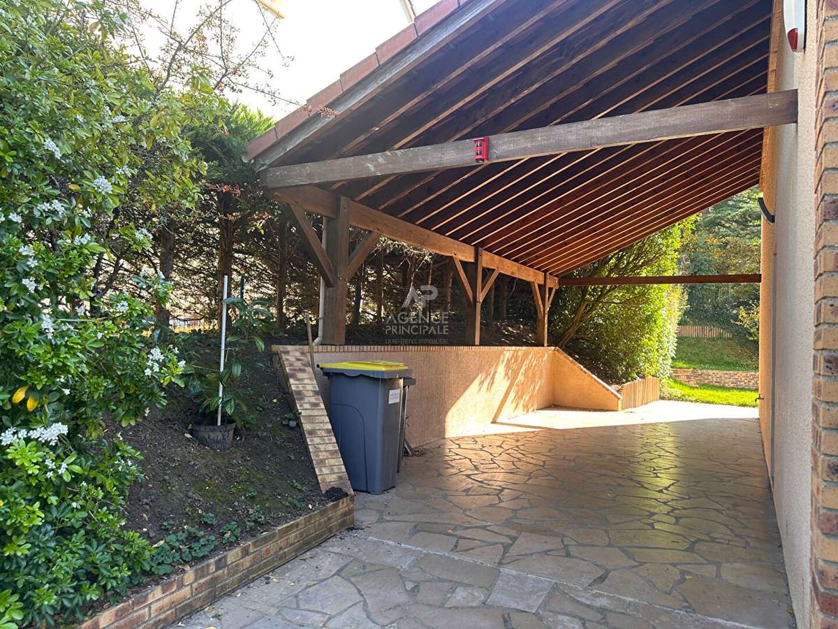 House Saint-Germain-en-Laye