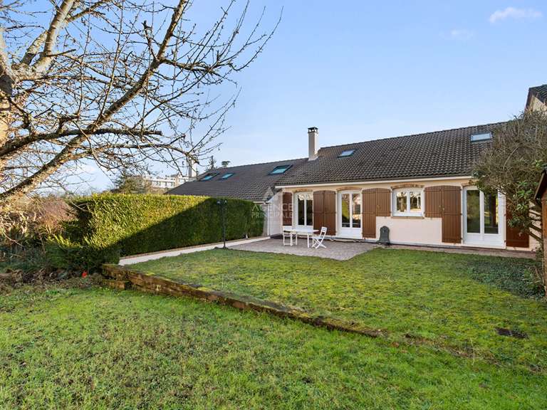 Maison Saint-Germain-en-Laye - 5 chambres - 181m²