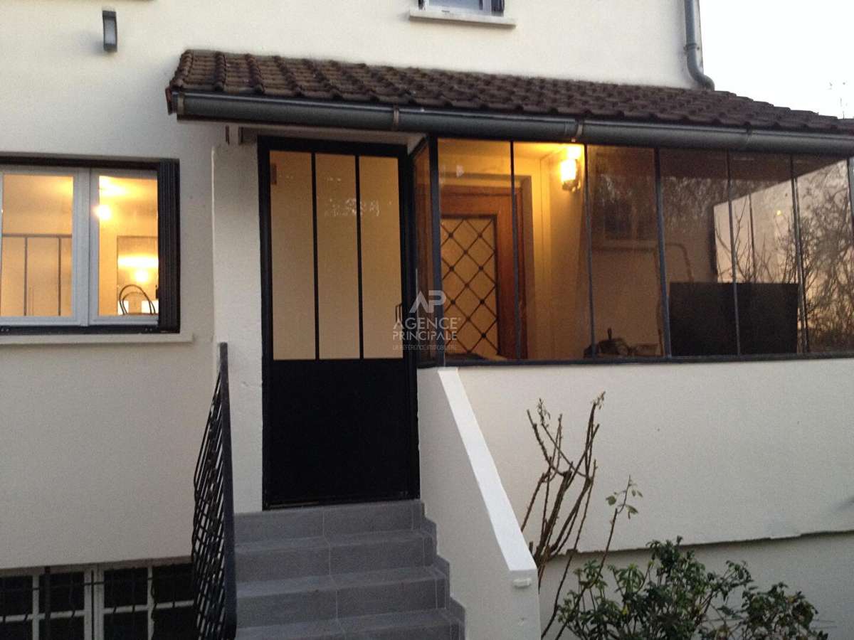 House Saint-Germain-en-Laye