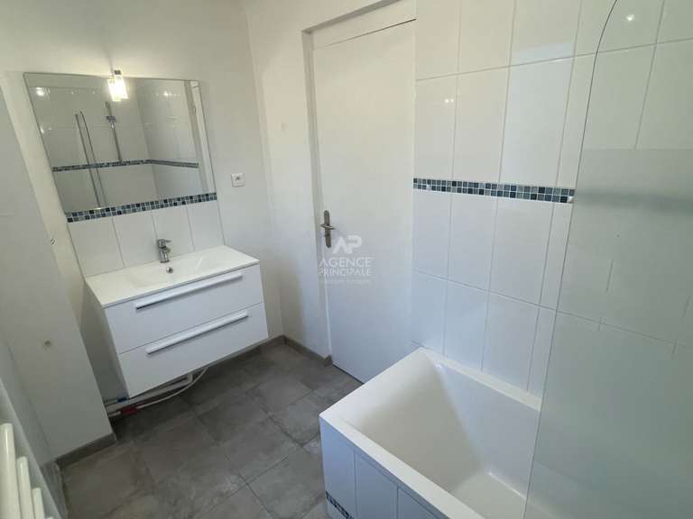 Maison Saint-Germain-en-Laye - 4 chambres - 120m²