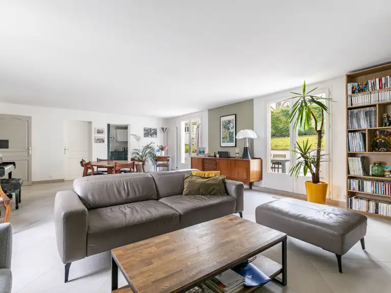 Maison Saint-Germain-en-Laye - 4 chambres - 131m²