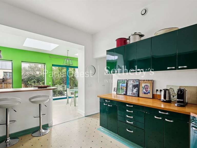 Maison Saint-Germain-en-Laye - 5 chambres - 216m²