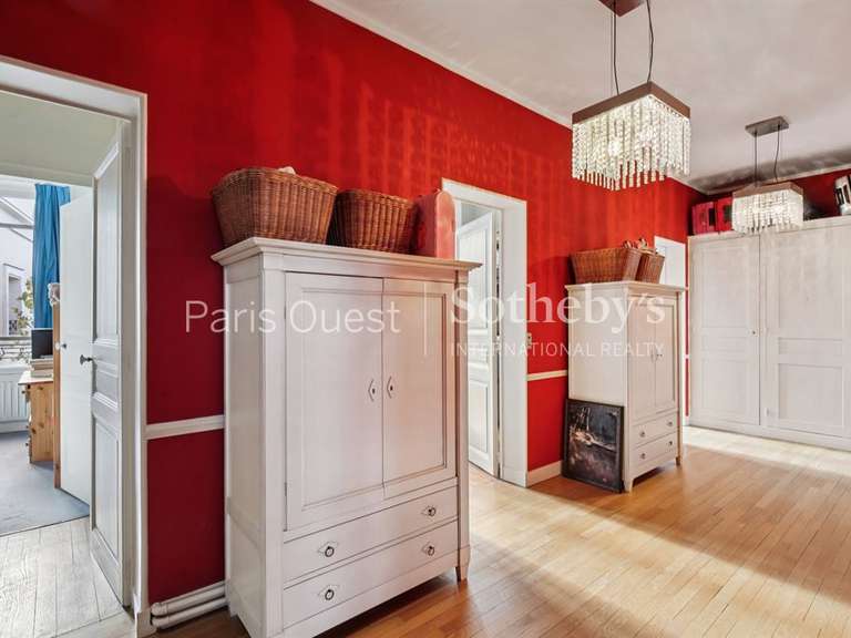 Maison Saint-Germain-en-Laye - 5 chambres - 216m²
