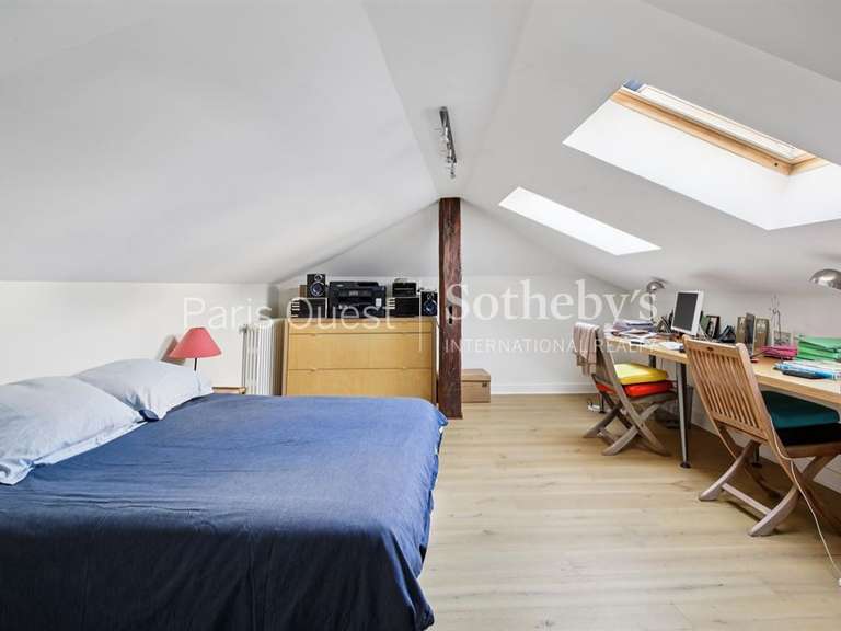 Maison Saint-Germain-en-Laye - 5 chambres - 216m²