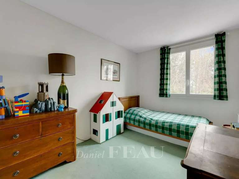 Maison Saint-Germain-en-Laye - 4 chambres - 140m²