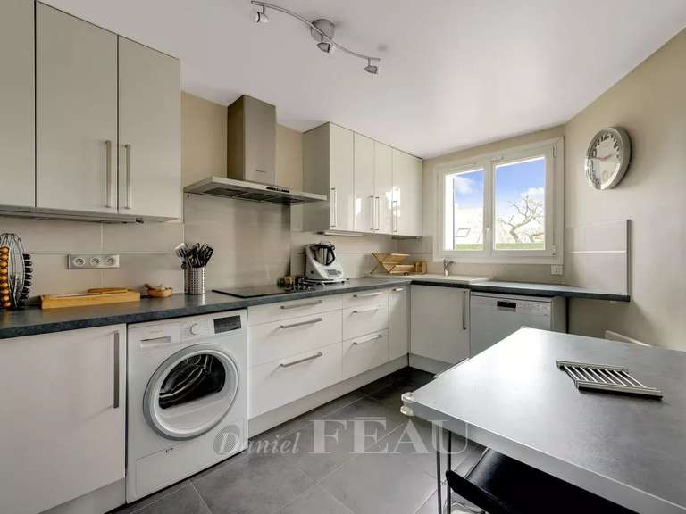 Maison Saint-Germain-en-Laye - 4 chambres - 140m²