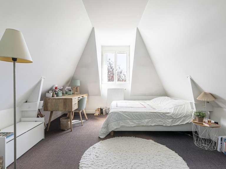 Maison Saint-Germain-en-Laye - 5 chambres - 146m²