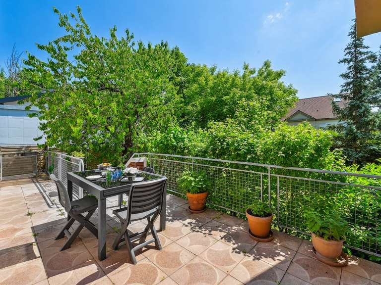 House Saint-Germain-en-Laye - 5 bedrooms - 220m²