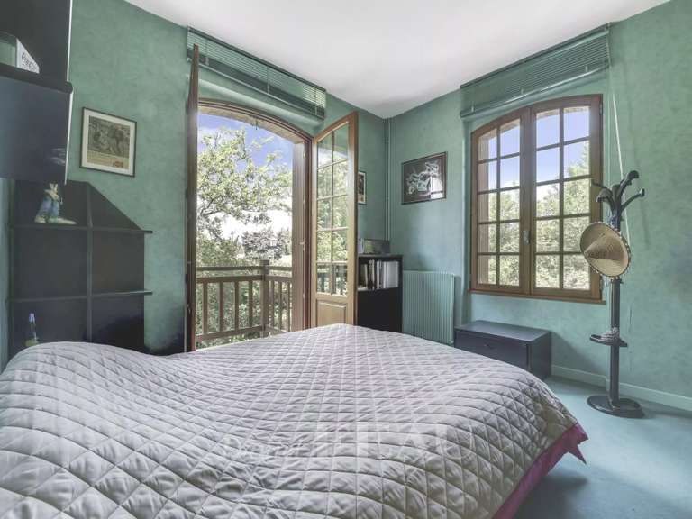 Maison Saint-Germain-en-Laye - 5 chambres - 216m²