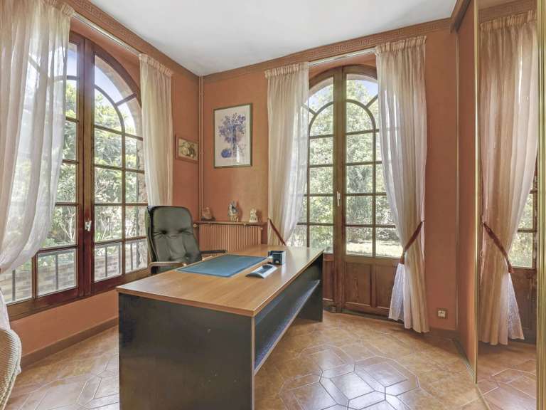 Maison Saint-Germain-en-Laye - 5 chambres - 216m²