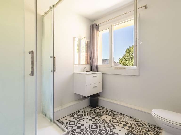 Maison Saint-Germain-en-Laye - 6 chambres - 202m²