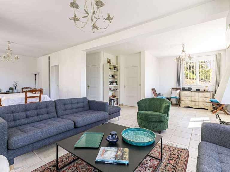 Maison Saint-Germain-en-Laye - 6 chambres - 202m²
