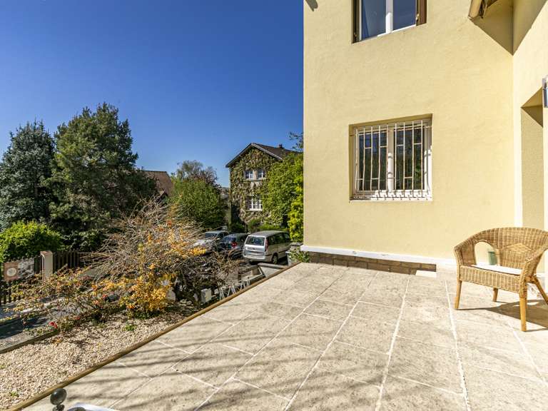 Maison Saint-Germain-en-Laye - 6 chambres - 202m²